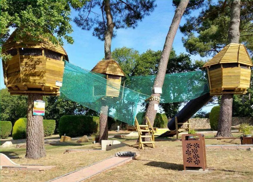 Hôtel Camping Le Moulin De Kermaux à Carnac 4*,  France